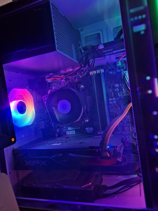 Vând PC complet AQIRYS 16 GB RAM 1TStocare XFX