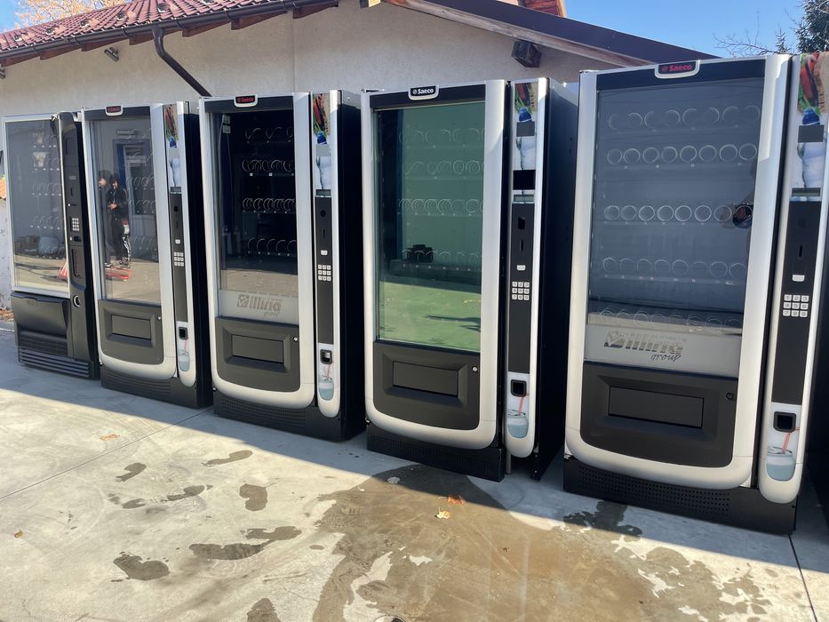 Automate vendomat vitrine snak&sucuri echipate complet garantie 6 luni
