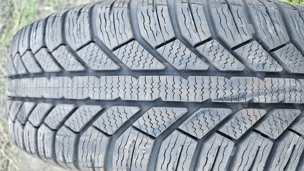 2бр гуми 195 65 15 семперит