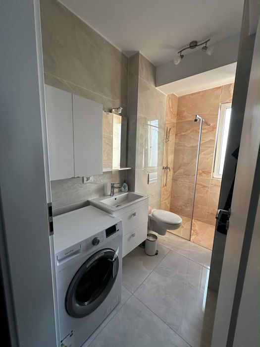 Apartament cu 2 camere, de inchiriat