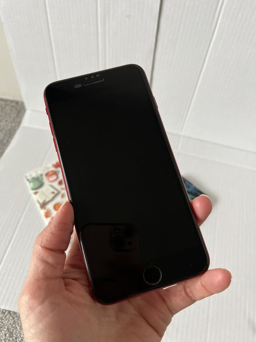 iPhone 8 Plus RED