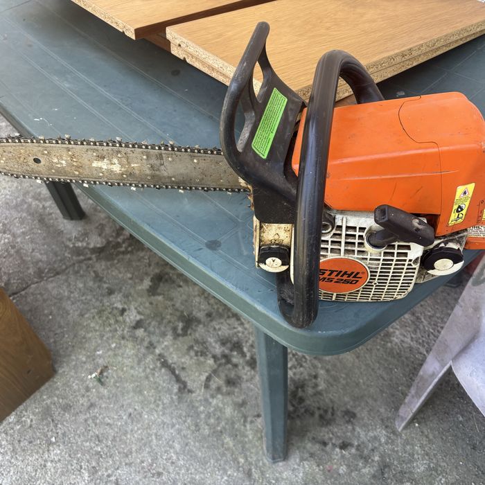 Vand drujba STIHL 250