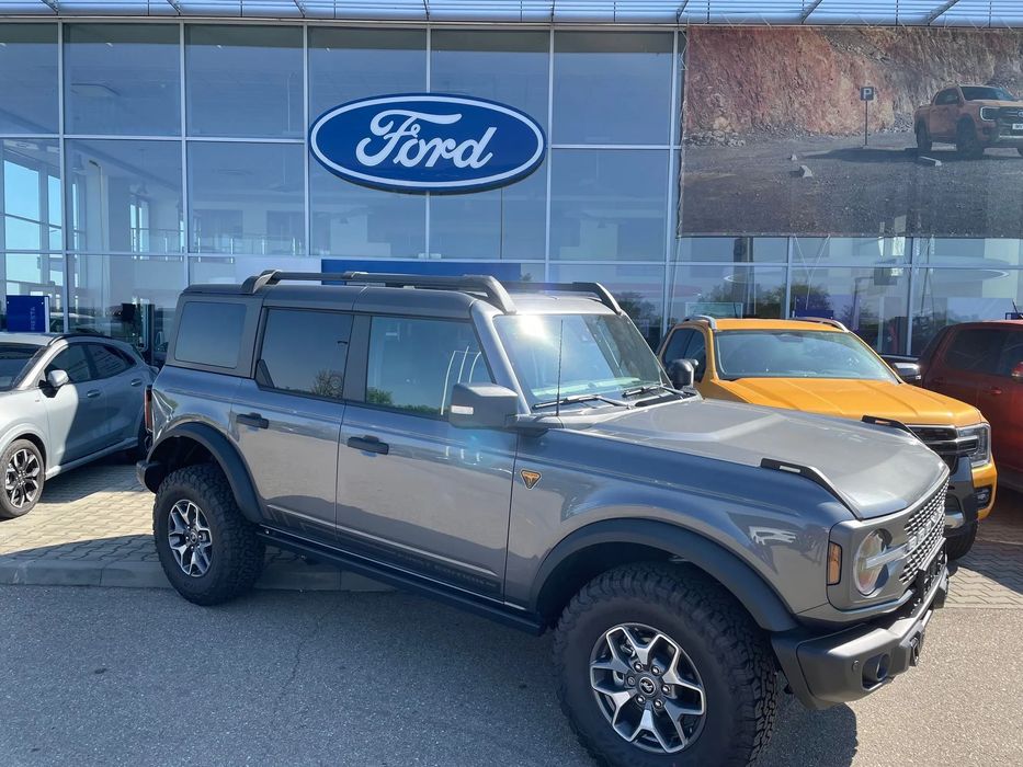 Ford Bronco Ford Bronco 5 usi Badlands 2,7L EcoBoost® V6 335 CP A10 AWD