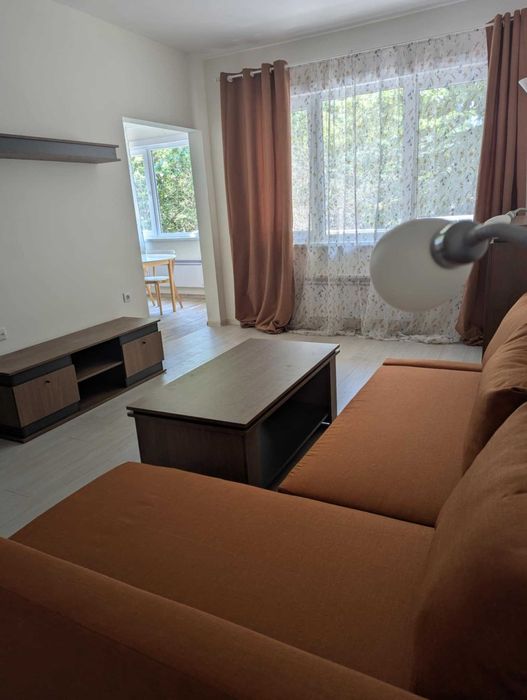 Под наем дългосрочно 4-стаен до пазар Чаталджа