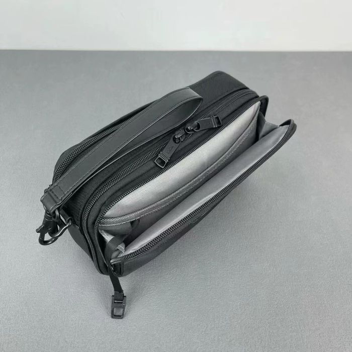 Клатч tumi туми