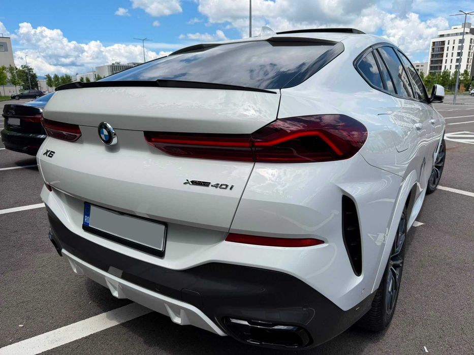BMW X6 40i M pack / Panoramic / Soft close