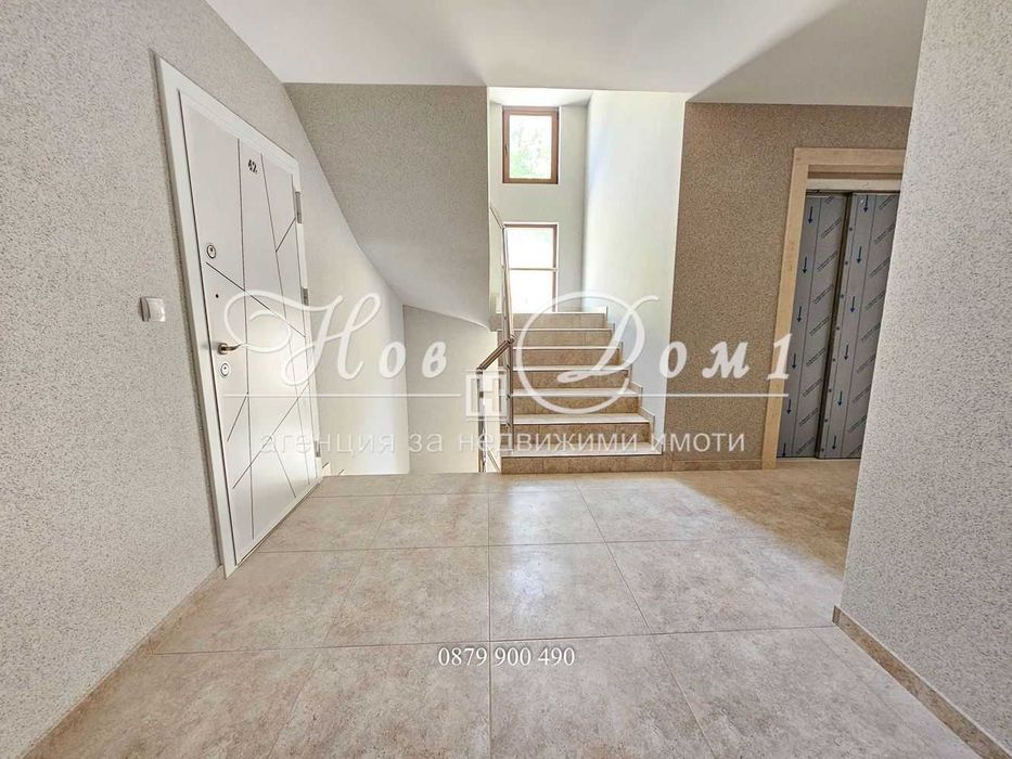 Готова сграда / Непоследен етаж