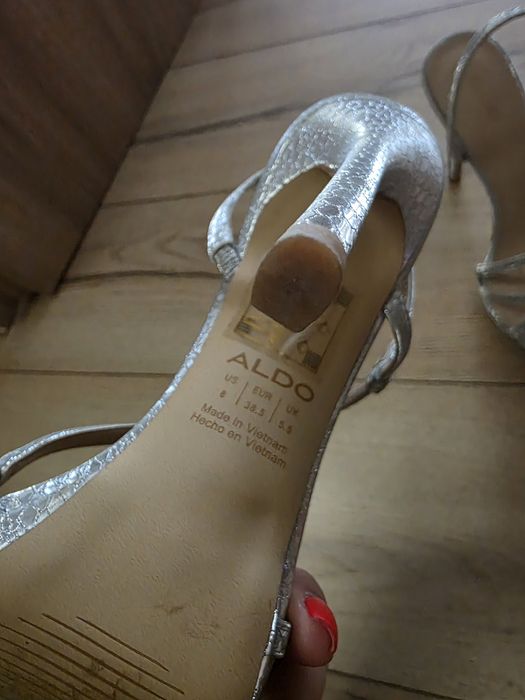 Sandale aldo marimea 38,5