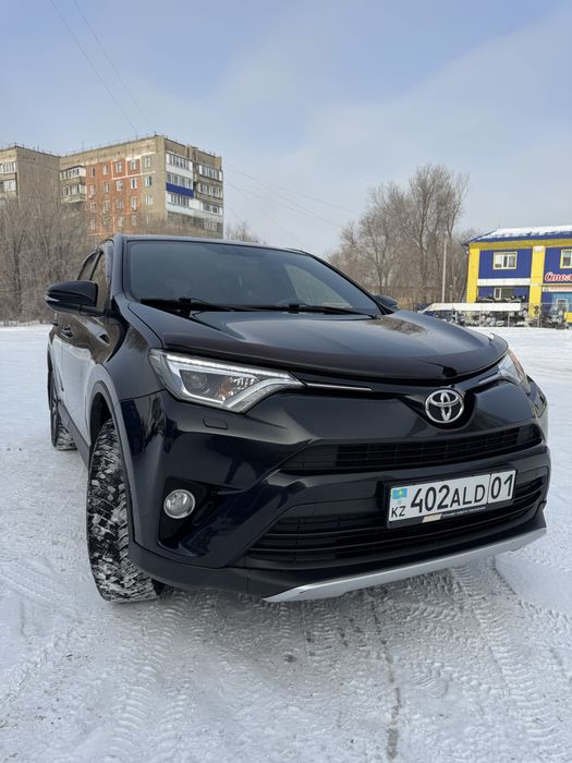 Продаю машину раф 4