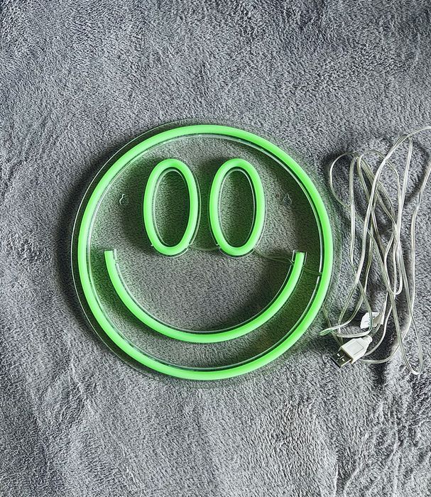 Неонов LED светилник “HAPPY” Ø26 см