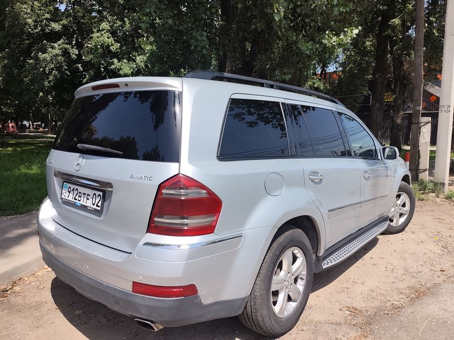Mercedes Benz GL450