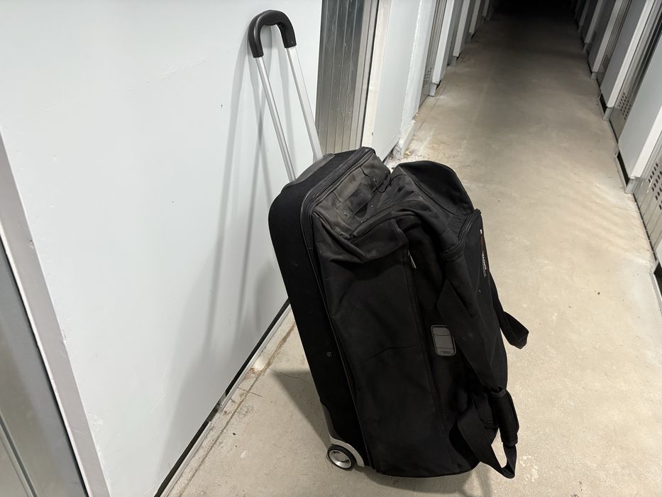 Geanta voiaj VUARNET + GRATIS geamantan