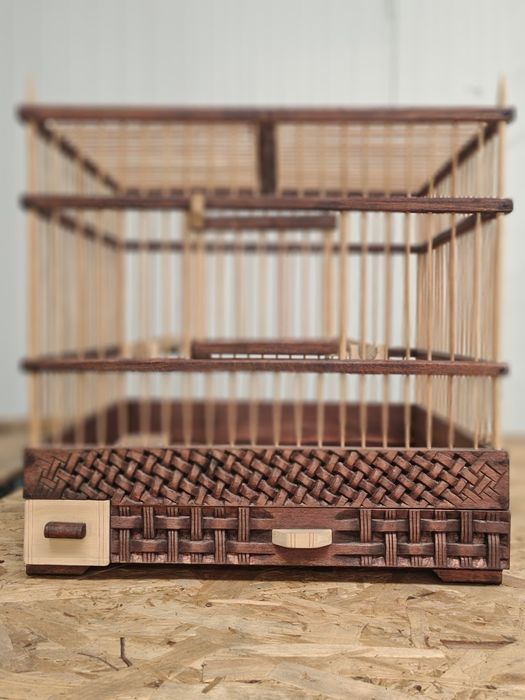 Ръчно изработена клентка за птици