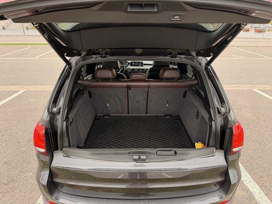 BMW X5 xDrive30d (F15) PREMIUM
