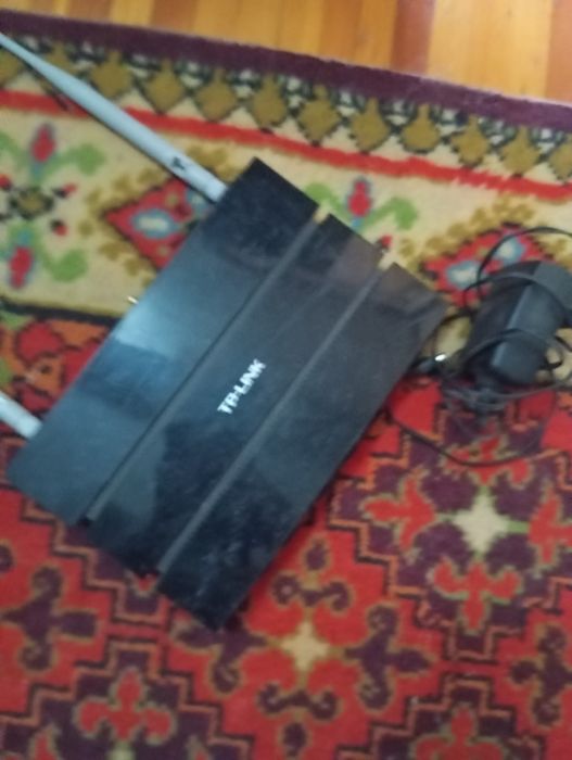 Продаю роутер adsl