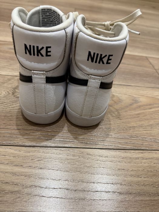 Кожени маратонки Nike, 38 номер