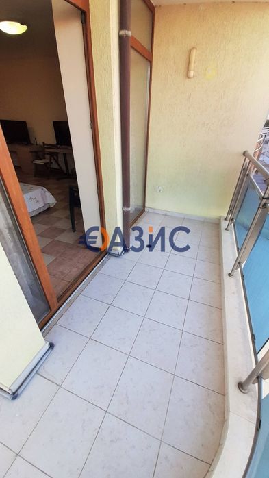 Продава се Едностаен апартамент в к.к. Слънчев бряг - 60 кв.м за 1600 €/кв.м - Снимка #8