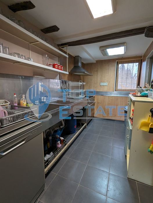 Продава се Къща в с. Емен, Област Велико Търново - 300 кв.м за 1030 €/кв.м - Снимка #3