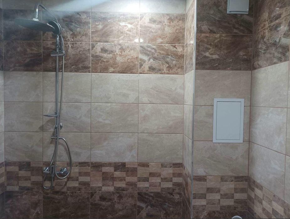 Дава се под наем Двустаен апартамент в Бургас, Лазур - 60 кв.м за 510 € - Снимка #4