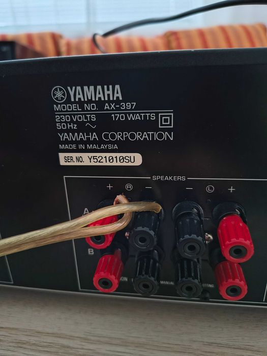 YAMAHA HiFi комплект усилвател субуфер колонии