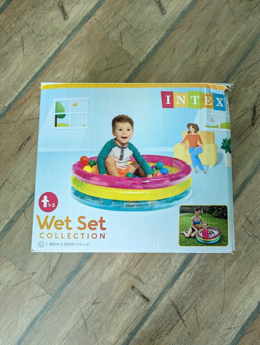 Надуваем бебешки басейн Intex Wet Set (86 x 25 см) + 50 топки | Като нов
