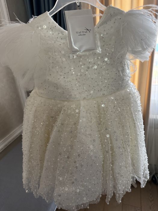 Нарядное детское платье ручной работы.