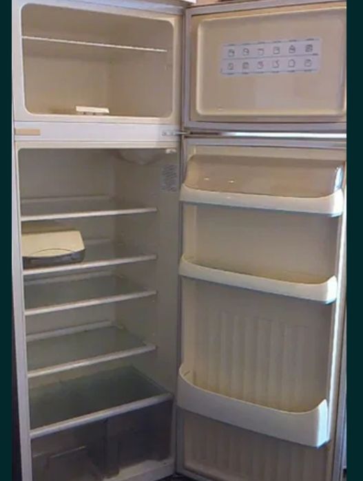 Холодильник, стиральная машинка