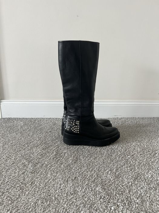 Ботуши. Tosca Blu