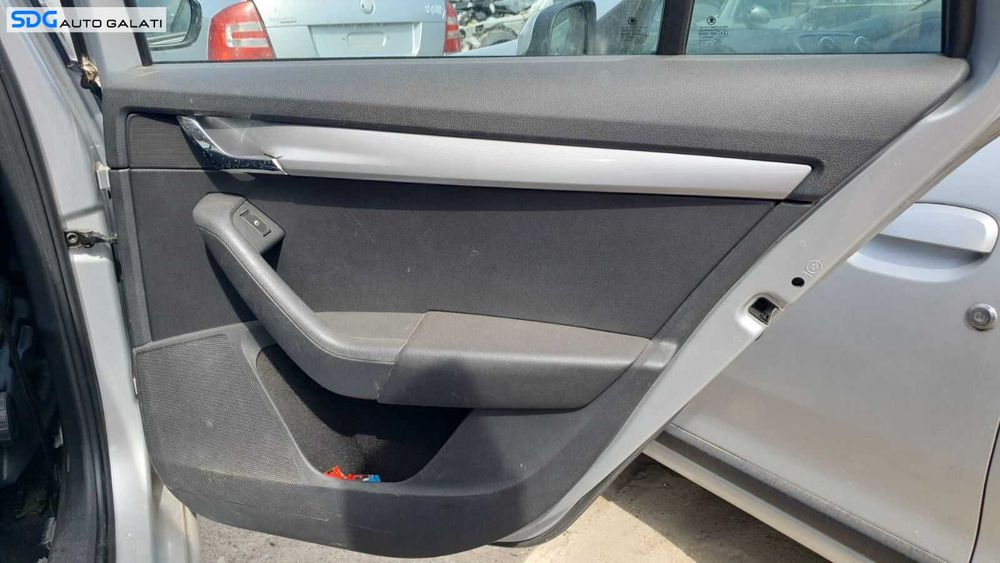 Panou Fata Interioara Usa Portiera Dreapta Spate Skoda Octavia 3 2013 - 2017 [0302]