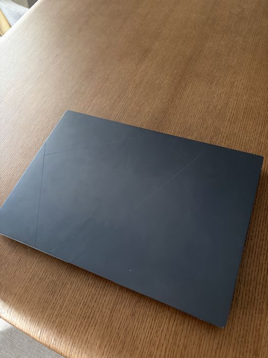 Asus Zenbook 14x Oled