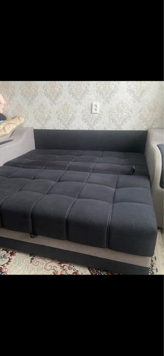 Продам новый диван раскладывается рр 150*150