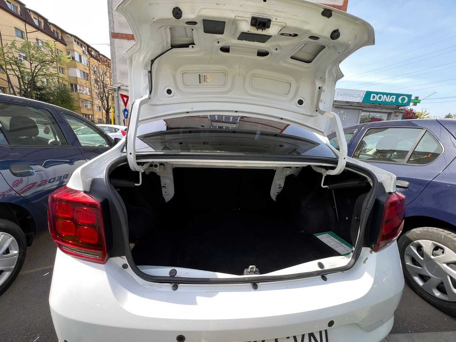 Dacia Logan 0.9 din 2019