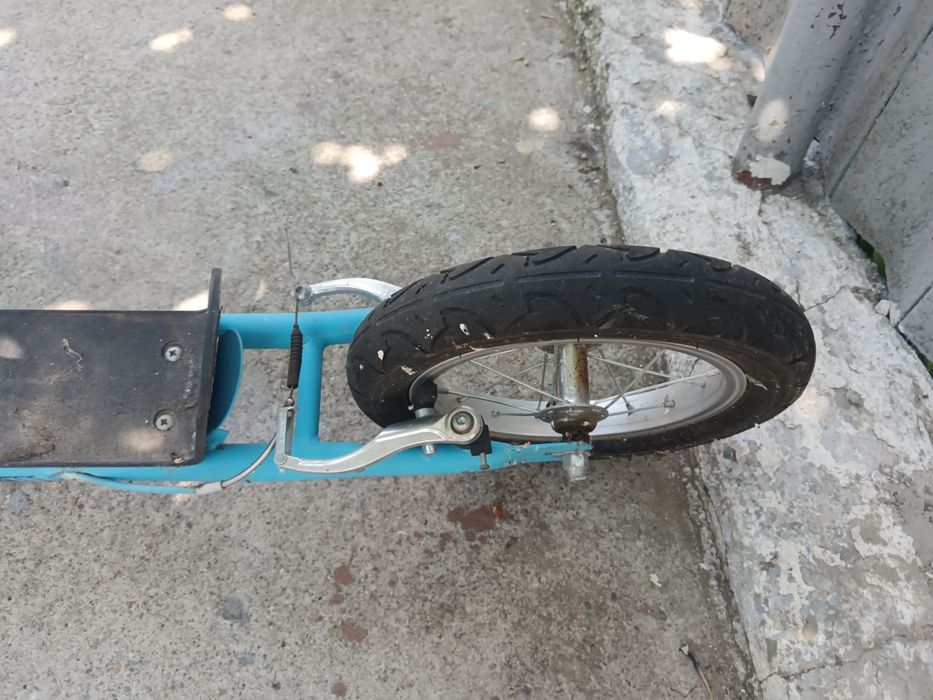 Trotinetă stil retro