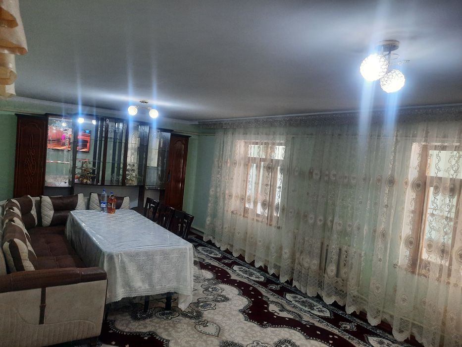 Продаеться часный дом