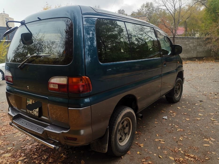 Mitsubishi delica 2.8 дизель