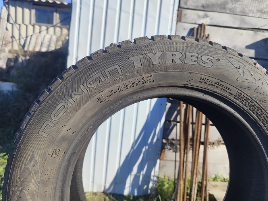 Продам б/у резину зимние