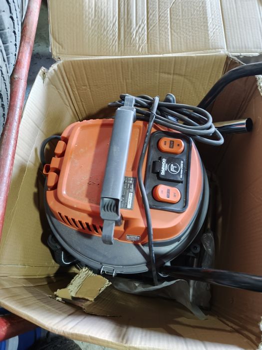 Пылесос продам DAEWOO