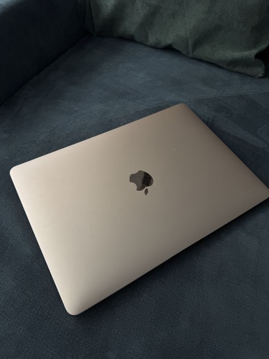 MacBook Air 2020 Rose Gold