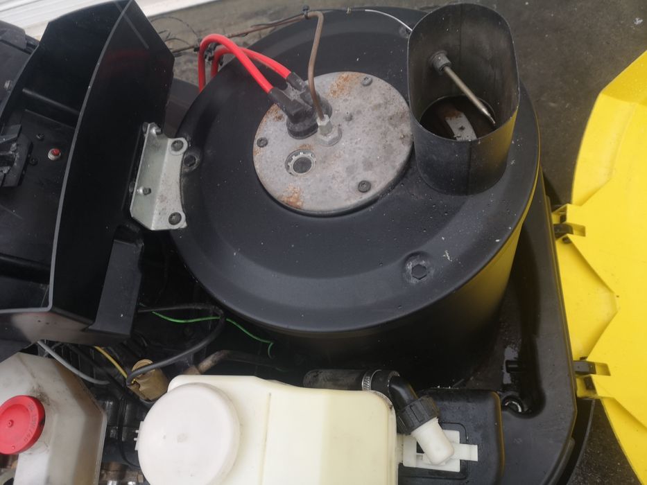 Пароструйка Karcher HDS 558C eco 220V160bar 3kw Най Висок Клас