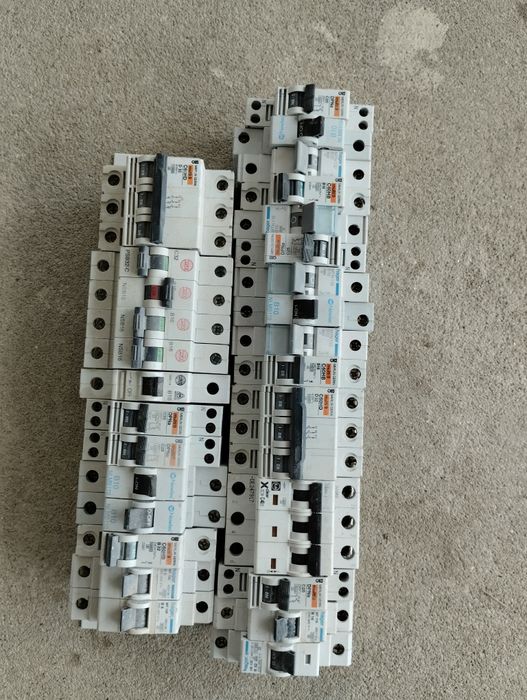 Siguranțe electrice