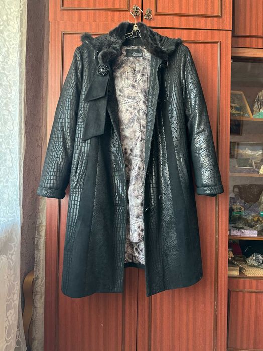 Пальто женское зимнее