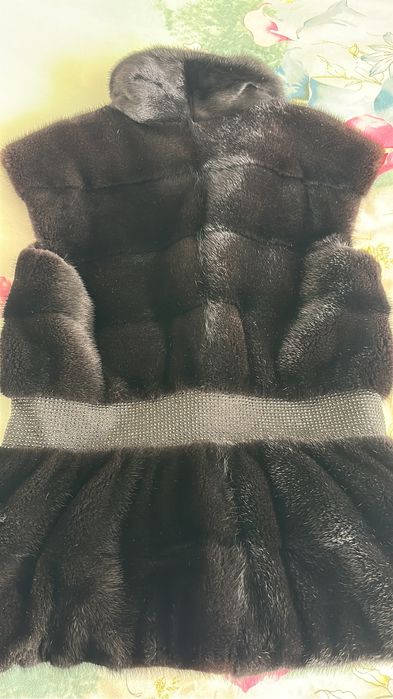 Продам норковый жилет