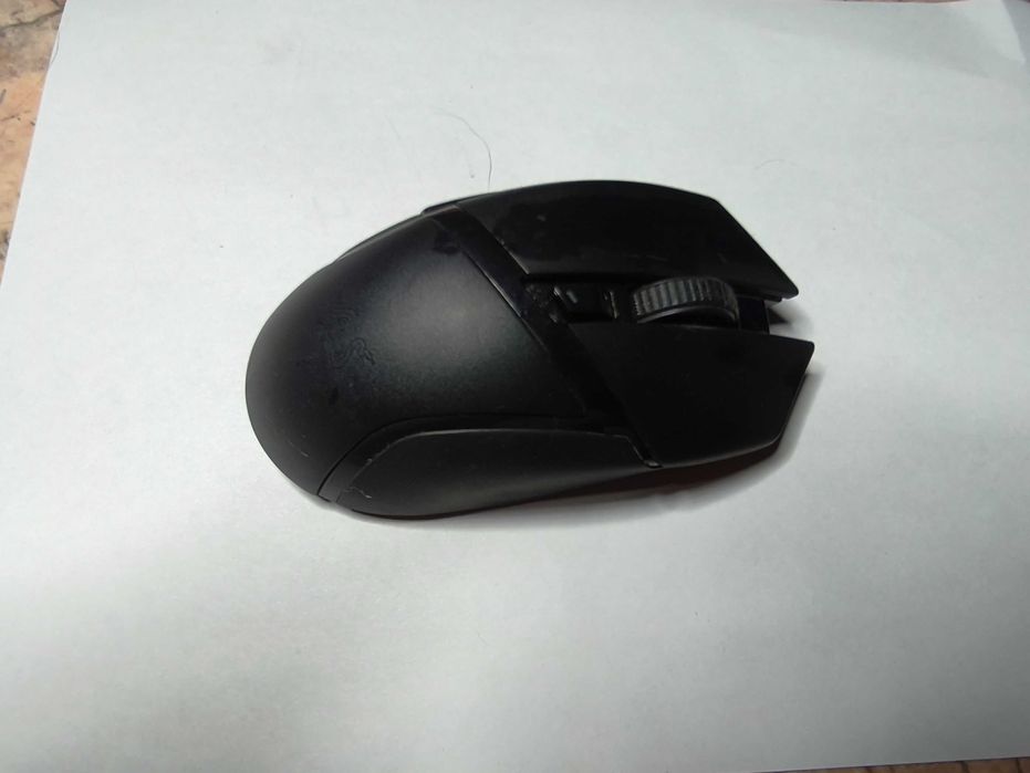 Мышка Basilisk v3, Basilisk x Hyperspeed.