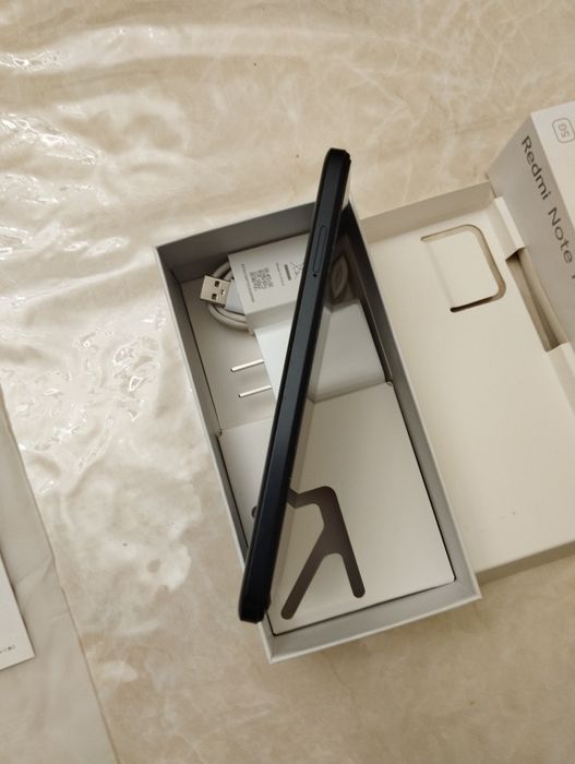 Продоётся смартфон NOTE 11E