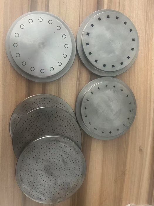 Хуристашке матритса упакофка тенти пичоги