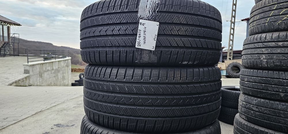 255 40 R 20 Vredestein iarna
