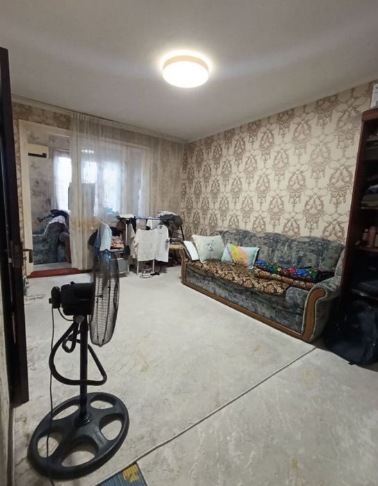 Продаю 1в2/4/4, болкон 1.5×6. Ттз 2. Ипотека есть !