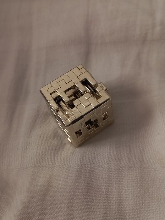 Золотой блок из Kinder Joy Minecraft