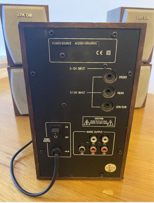 sistem audio Enkor 5.1