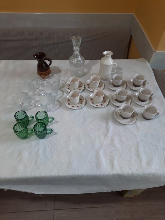 Сервизи за кафе,гарафа